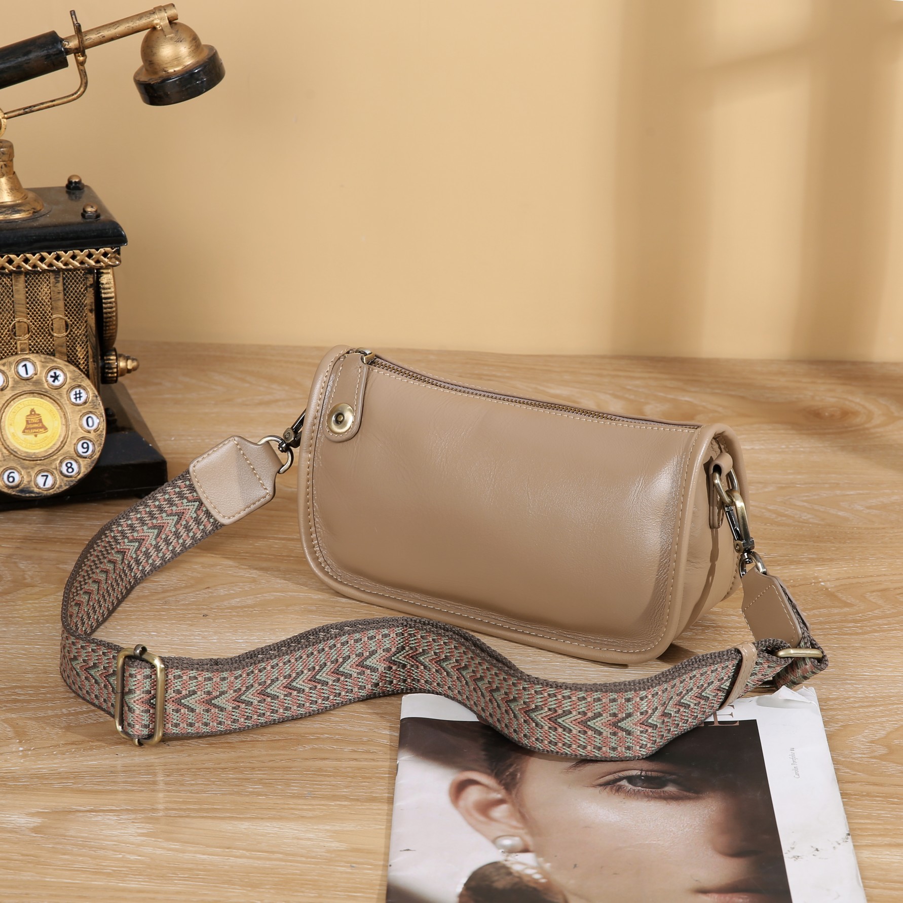 Women's Neutral Beige Leather Crossbody Bag